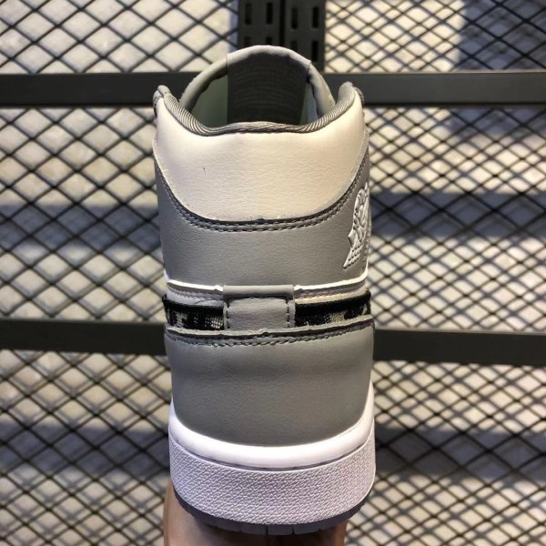 f603xmnl-3134.jpg